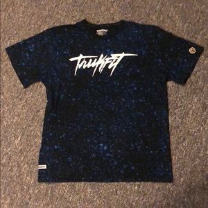 TRUKFIT T-shirt